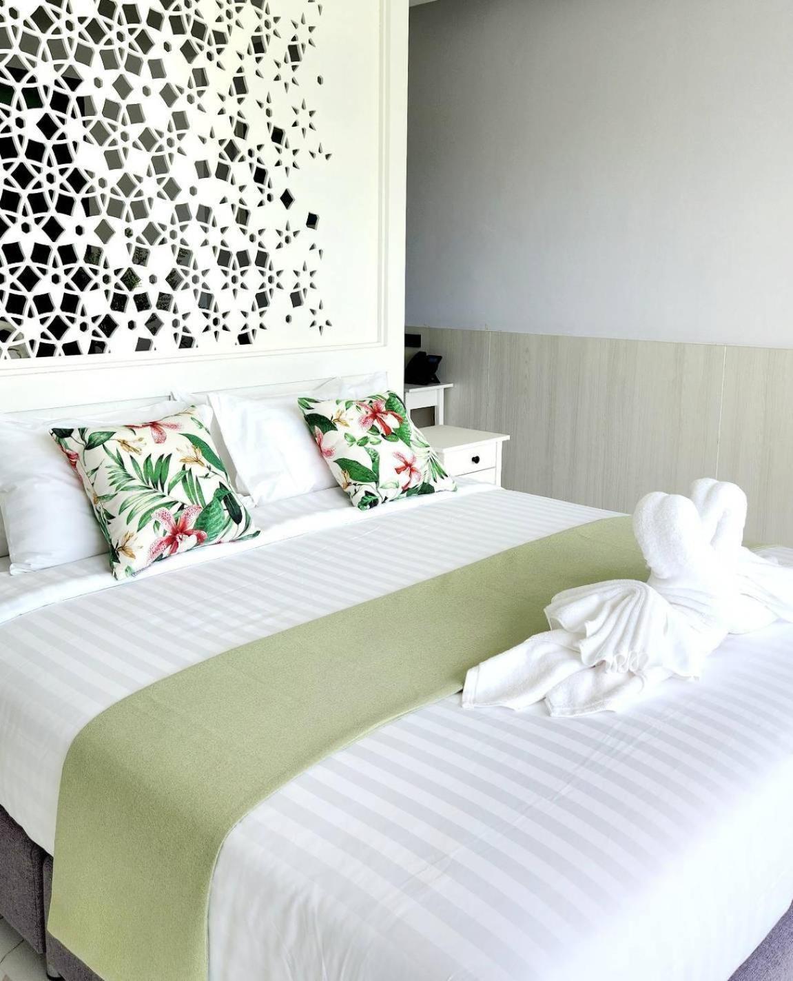 Sand Dance Hotel ประจวบคีรีขันธ์ ภายนอก รูปภาพ
